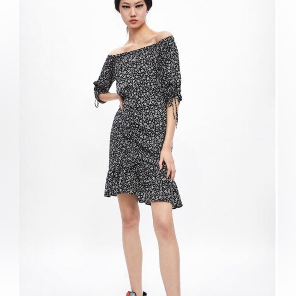 Zara floral long sleeve dress, size small